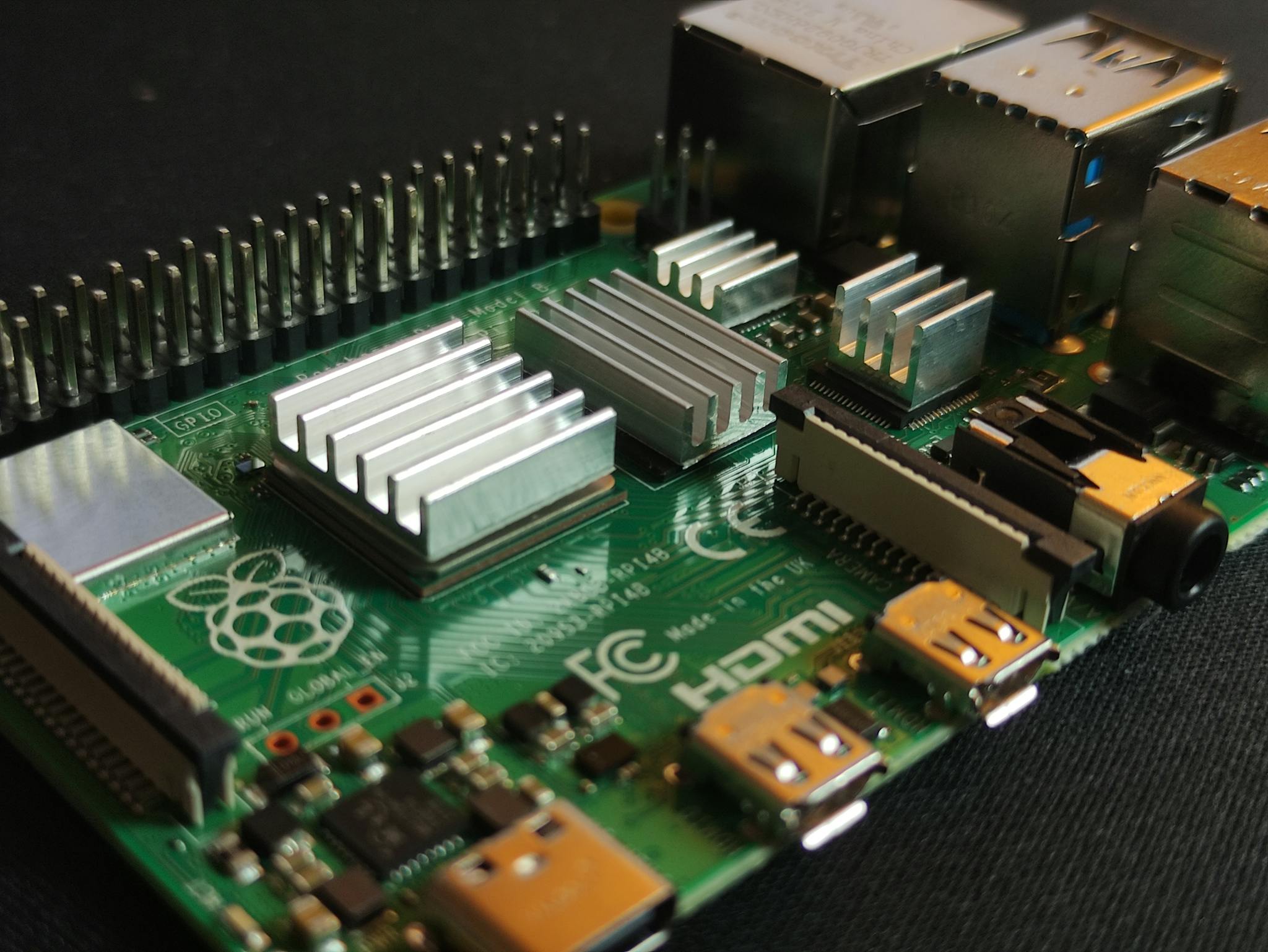 Raspberry pi circuit  linuxblaze